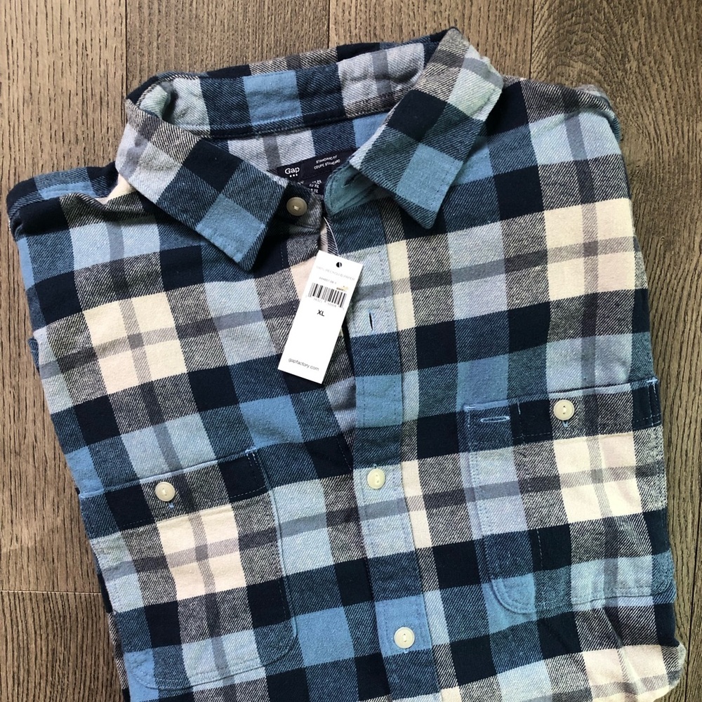 New! ~ Men’s GAP Flannel Shirt ~ Size XL